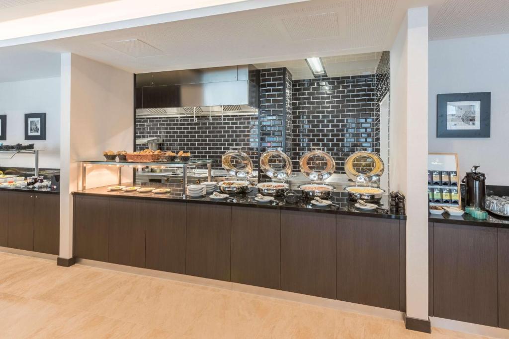 Hilton Garden Inn Munich City West - Resim 24