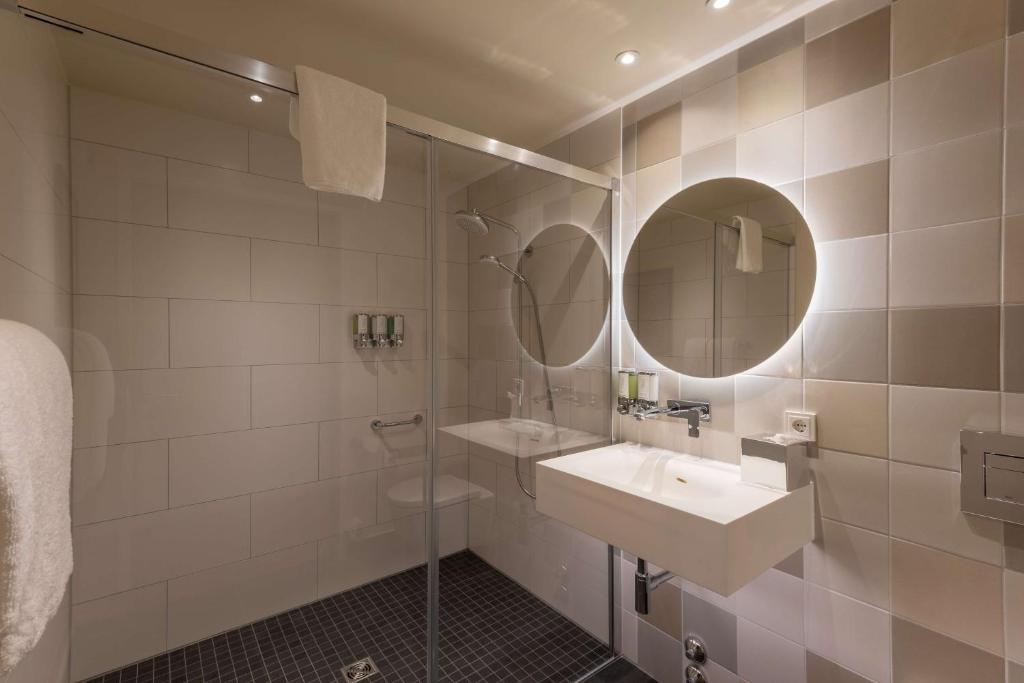 Hampton By Hilton Munich City North - Resim 22