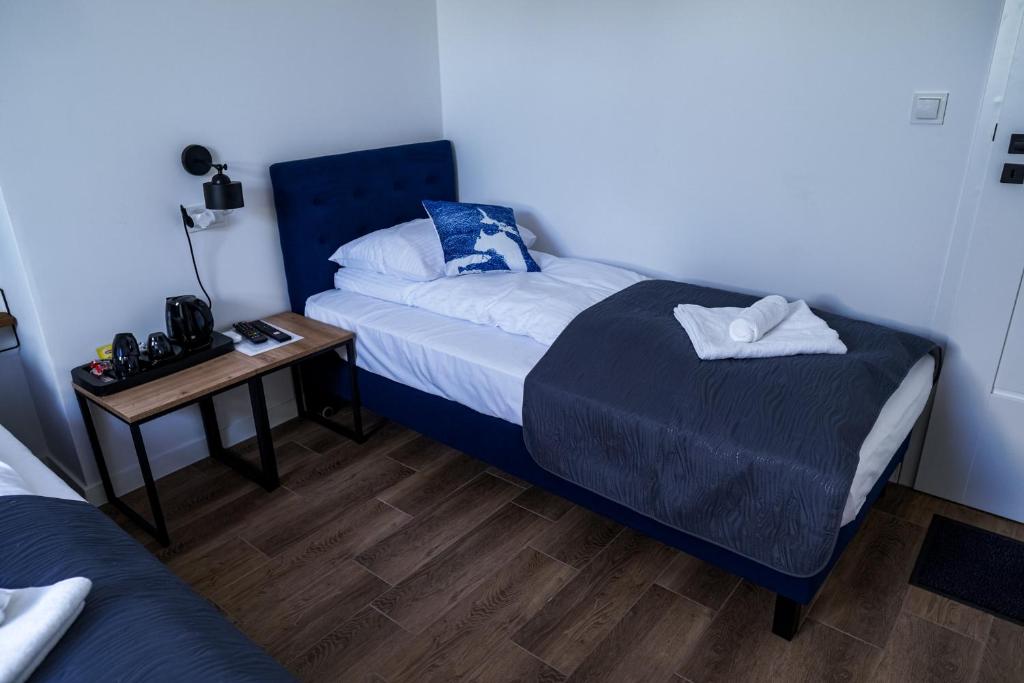 La Familia TYBURA - Driepersoonskamer Met Eigen Badkamer