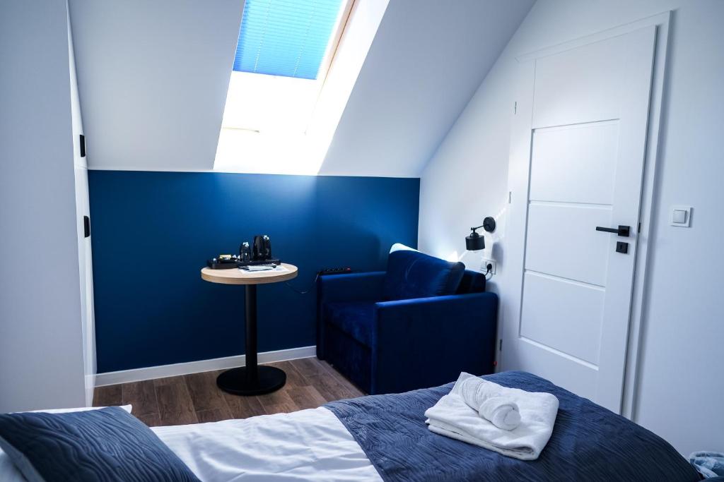 La Familia TYBURA - Tweepersoonskamer Met Extra Bed