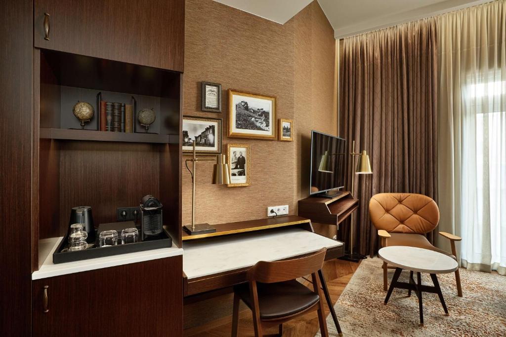 Reykjavik Konsulat Hotel, Curio Collection By Hilton - Resim 32