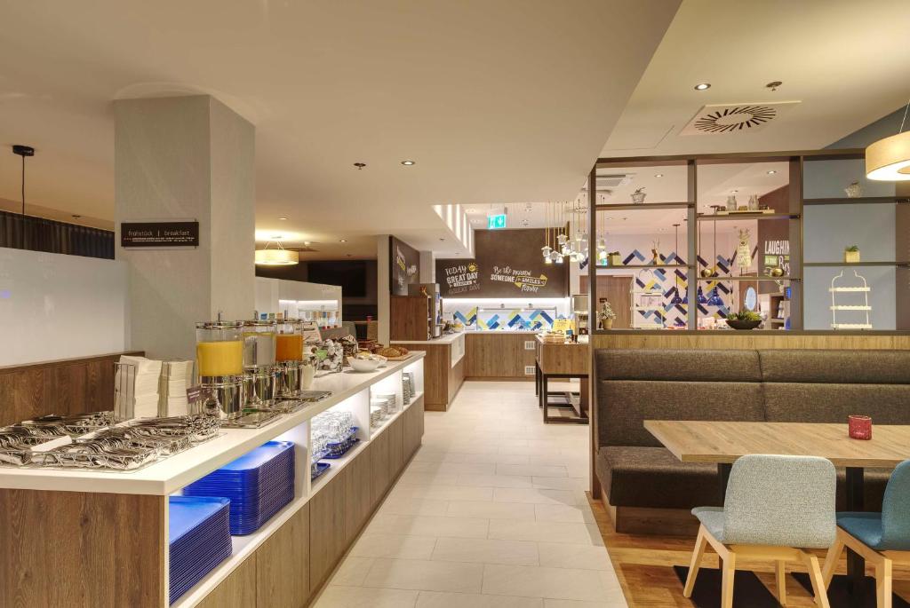 Hampton by Hilton Stuttgart City Centre - Resim 20