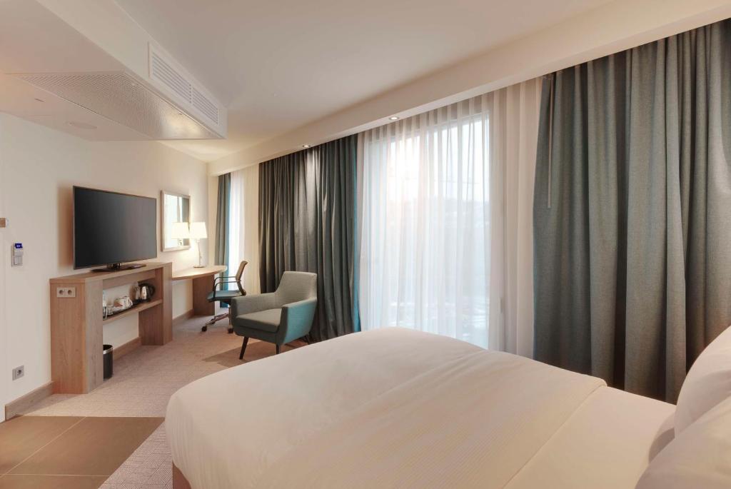 Hampton by Hilton Stuttgart City Centre - Resim 28