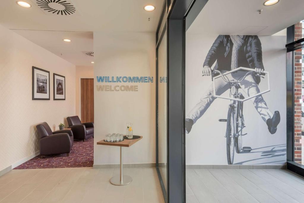 Hampton By Hilton Hamburg City Centre - Resim 9