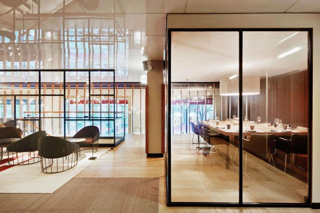 Alexandra Barcelona Hotel, Curio Collection by Hilton - Resim 14