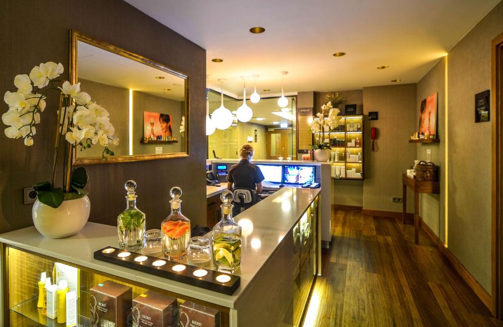 DoubleTree by Hilton Lódz - Resim 7