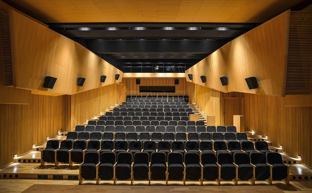 DoubleTree by Hilton Lódz - Resim 41