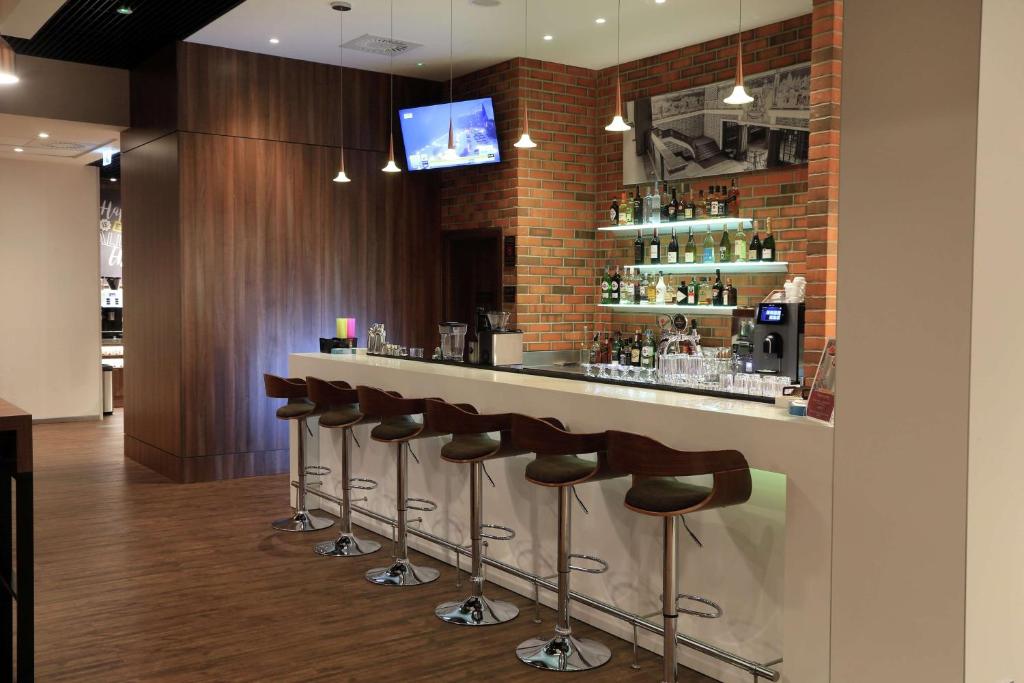 Lounge oder Bar in der Unterkunft Hampton By Hilton Gdansk Old Town