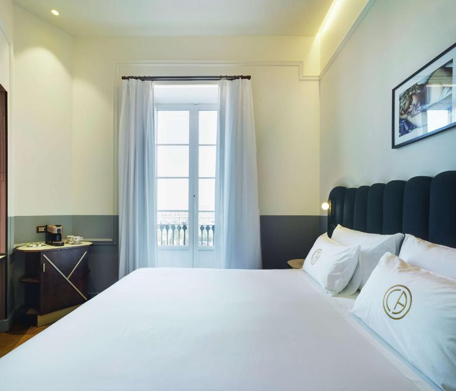 Casa Alberola Alicante, Curio Collection By Hilton, Alicante ...