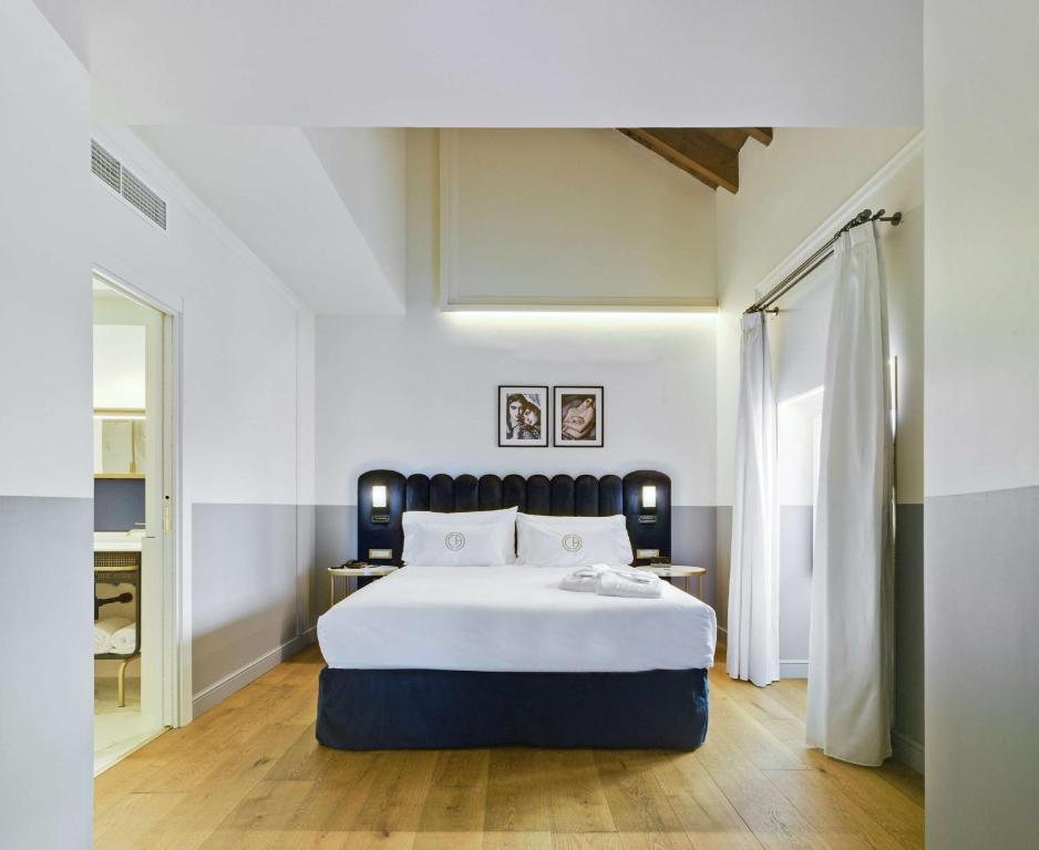Casa Alberola Alicante, Curio Collection By Hilton, Alicante ...