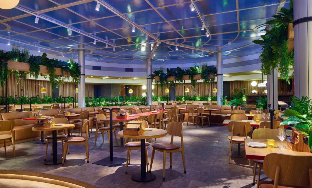 Motto By Hilton Rotterdam Blaak - Resim 21