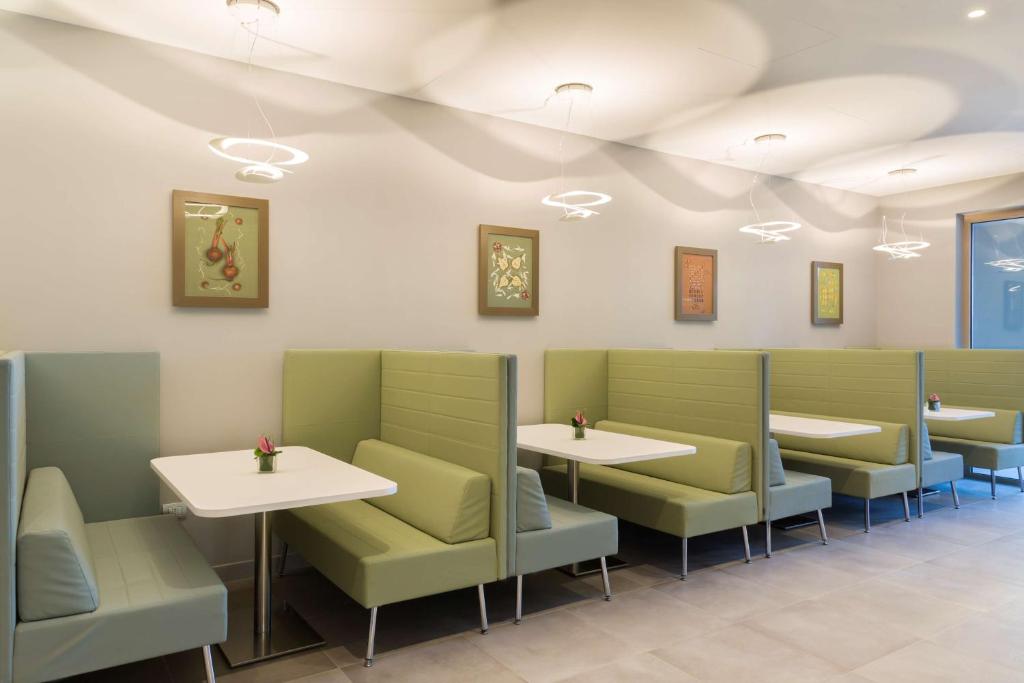 Hampton By Hilton Rome East - Resim 23