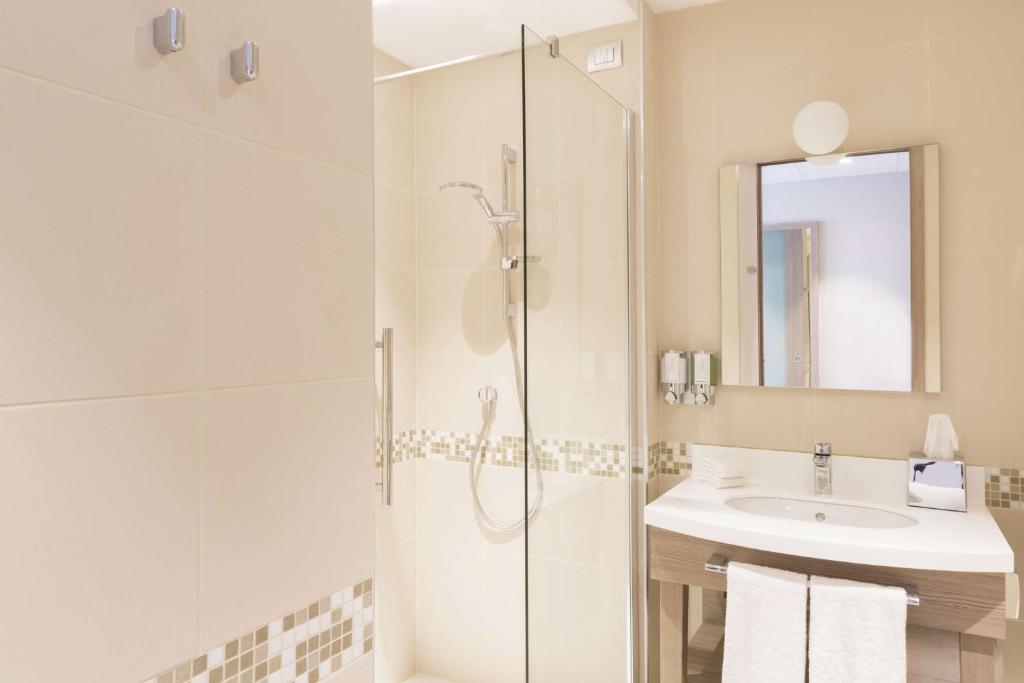 Hampton By Hilton Rome East - Resim 28