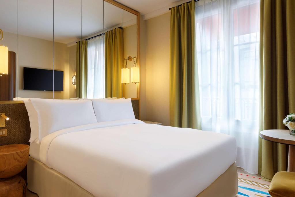 Le Belgrand Hotel Paris Champs Elysees, Tapestry By Hilton - Resim 26