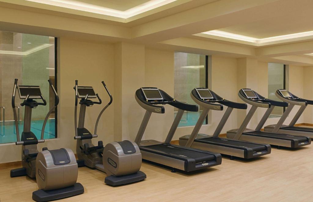 Fitness centrum a/nebo fitness zařízení v ubytování Hilton Dushanbe