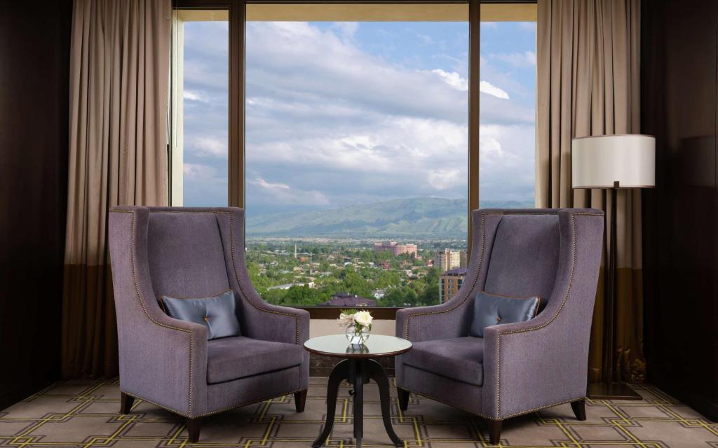 Posezení v ubytování Hilton Dushanbe