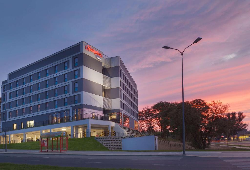 Hampton By Hilton Lublin - 6