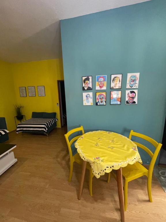 Central 2 Apartment - Image 3