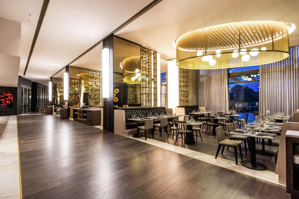 Restaurace v ubytování Hilton Bogota Corferias