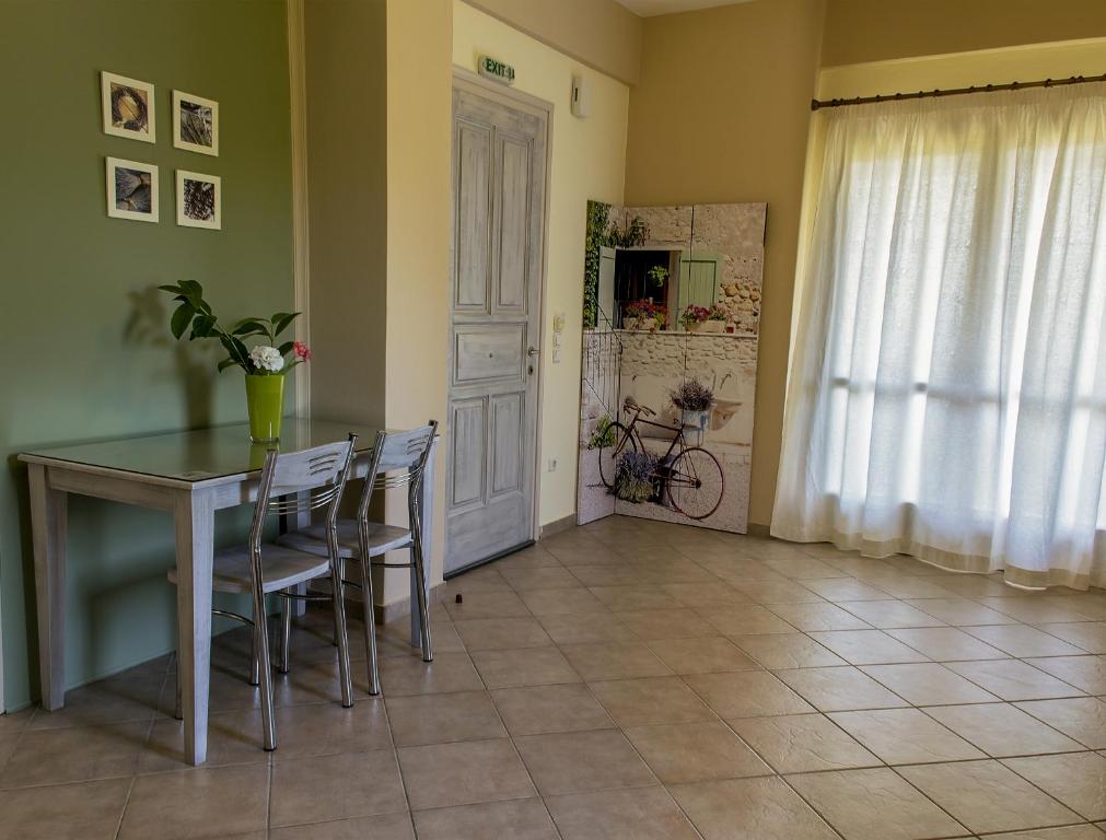 Muses Villas - Holiday Home (4 Adults) - No 1