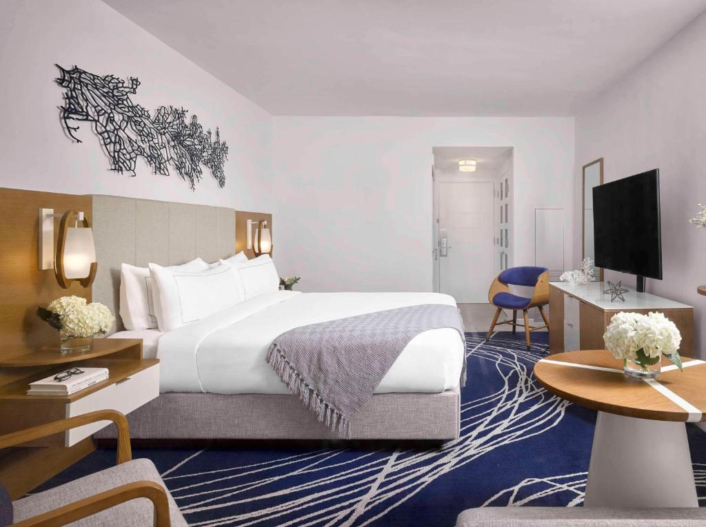 Hilton Fort Lauderdale Marina - King Room