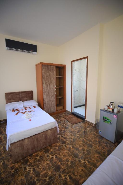 El Khalil Pyramids View Inn - 15