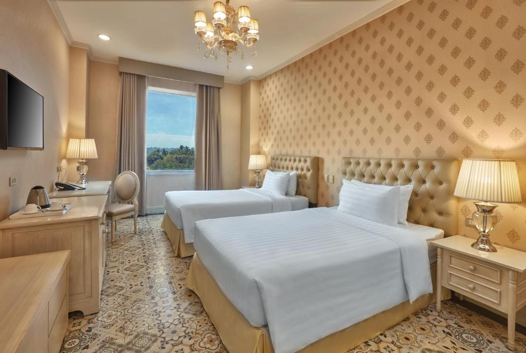 Rizal Park Hotel - 