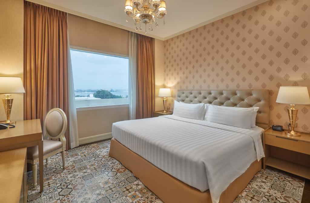 Rizal Park Hotel - 