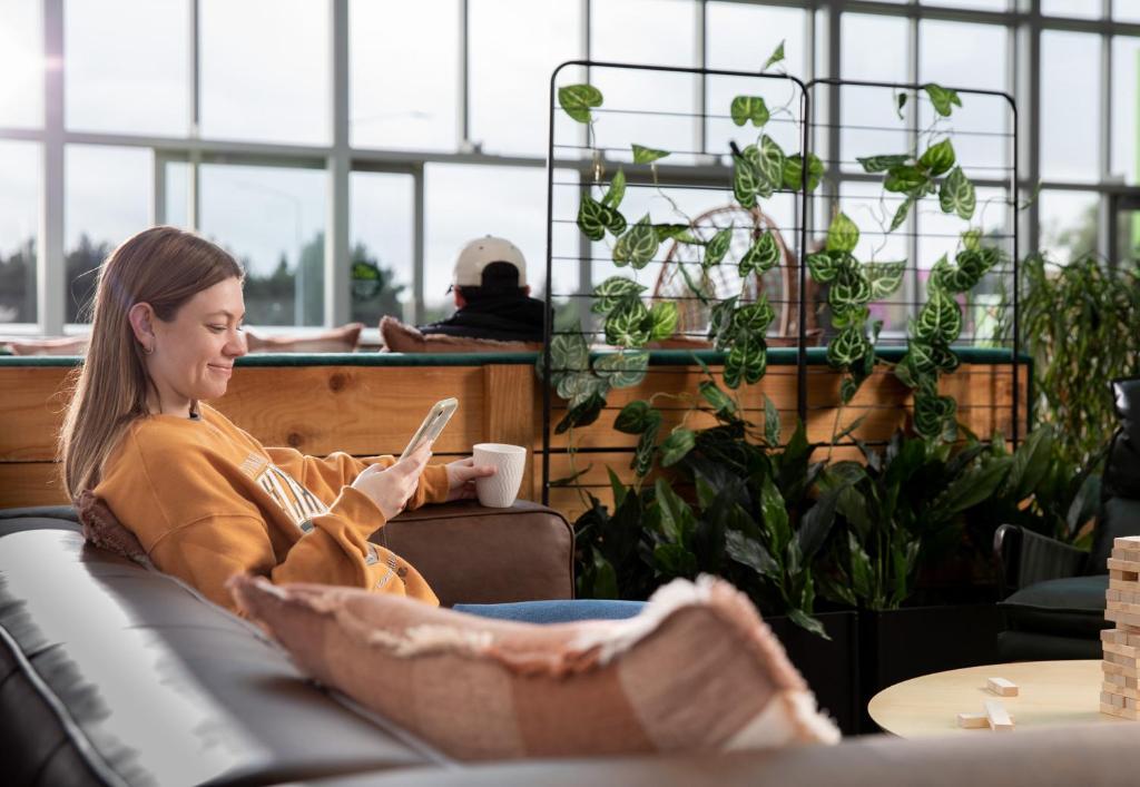 LyLo Christchurch Airport - Resim 13