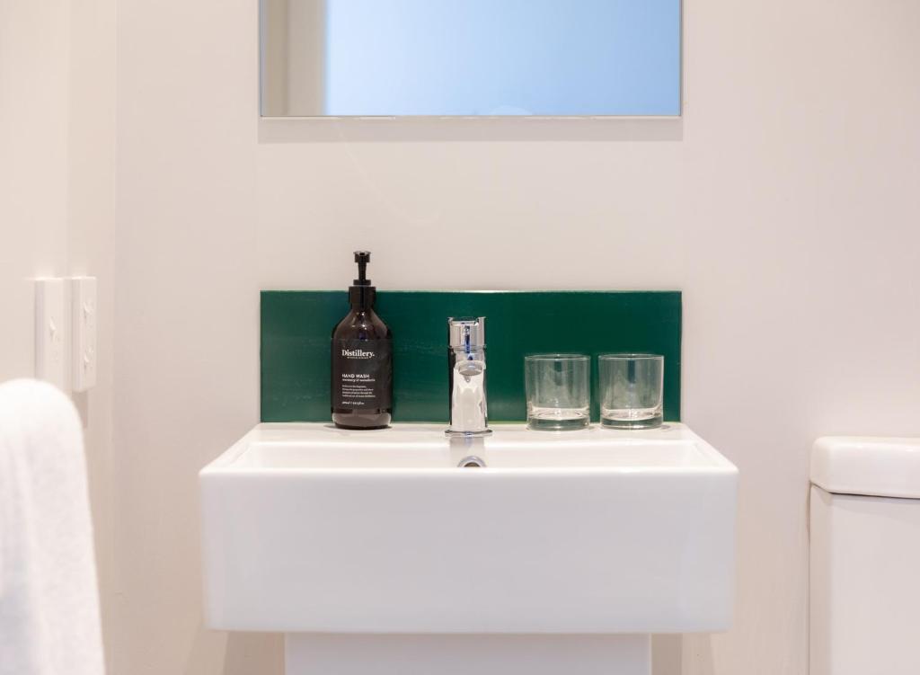 LyLo Christchurch Airport - Resim 28