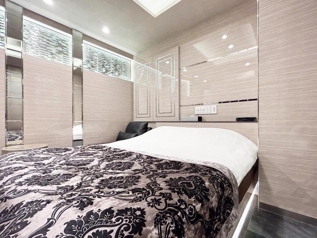 Hotel QUEEN ANNEX - Standaard Tweepersoonskamer