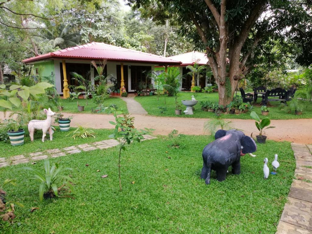 Zahrada ubytování Sigiriya Ranasinghe Nature Villa