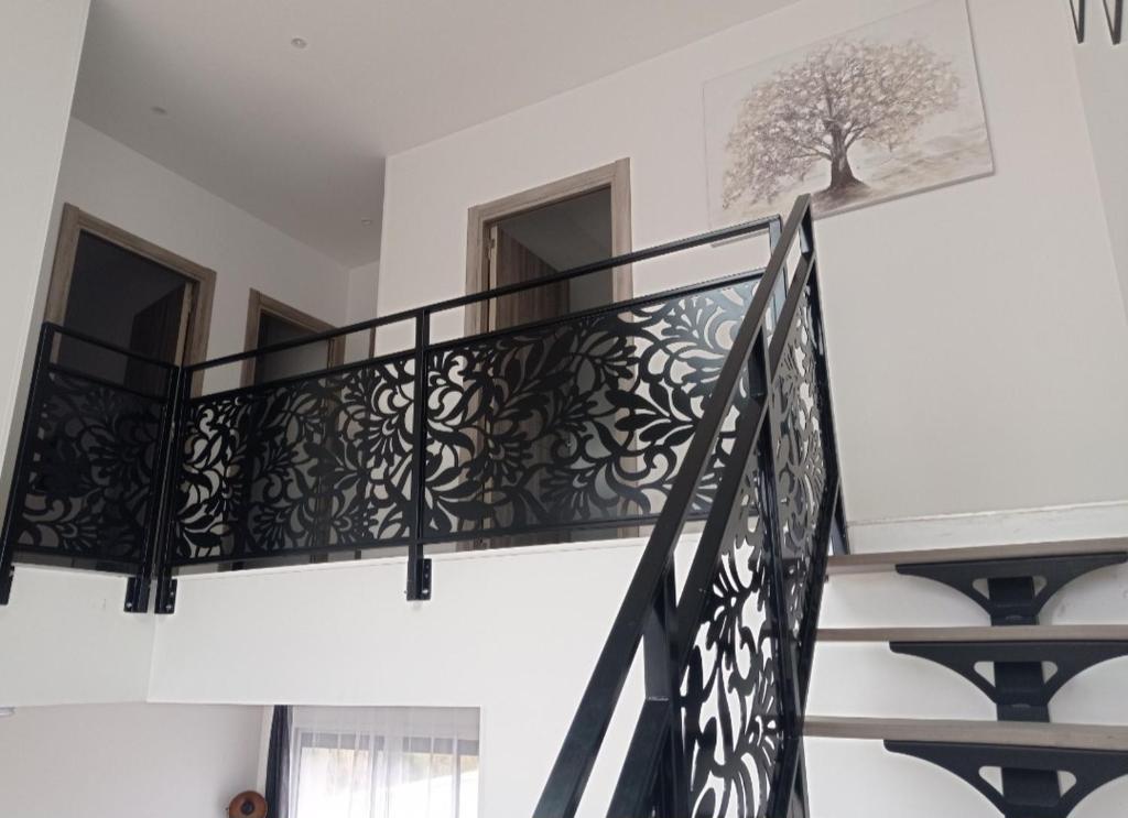 Fotografia z galérie ubytovania Loft l'escale Gîte Les Camélias 71 v destinácii Oslon