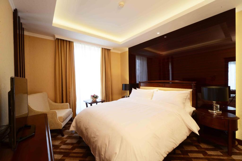 LOTTE City Hotels Tashkent Palace - Suite Superior