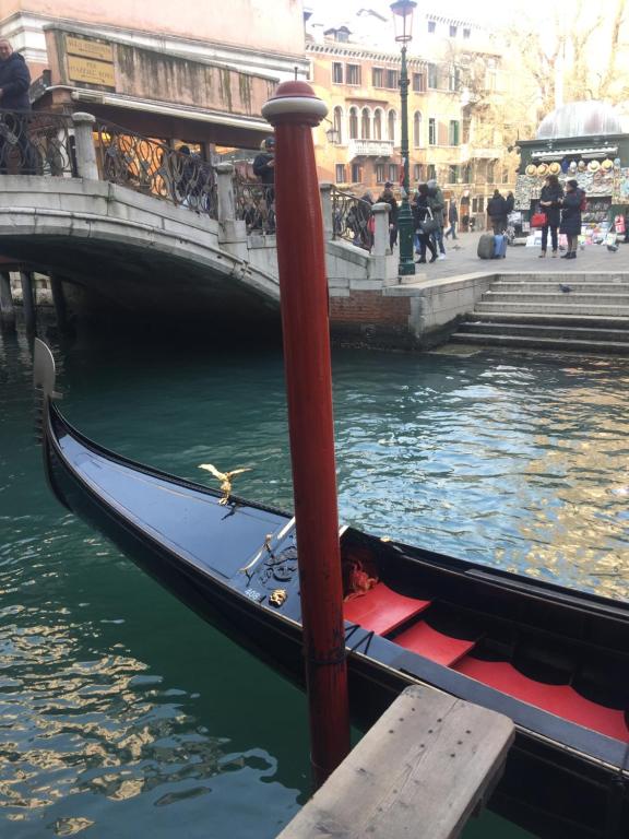 The Wolf House Greysclass - Resim 14