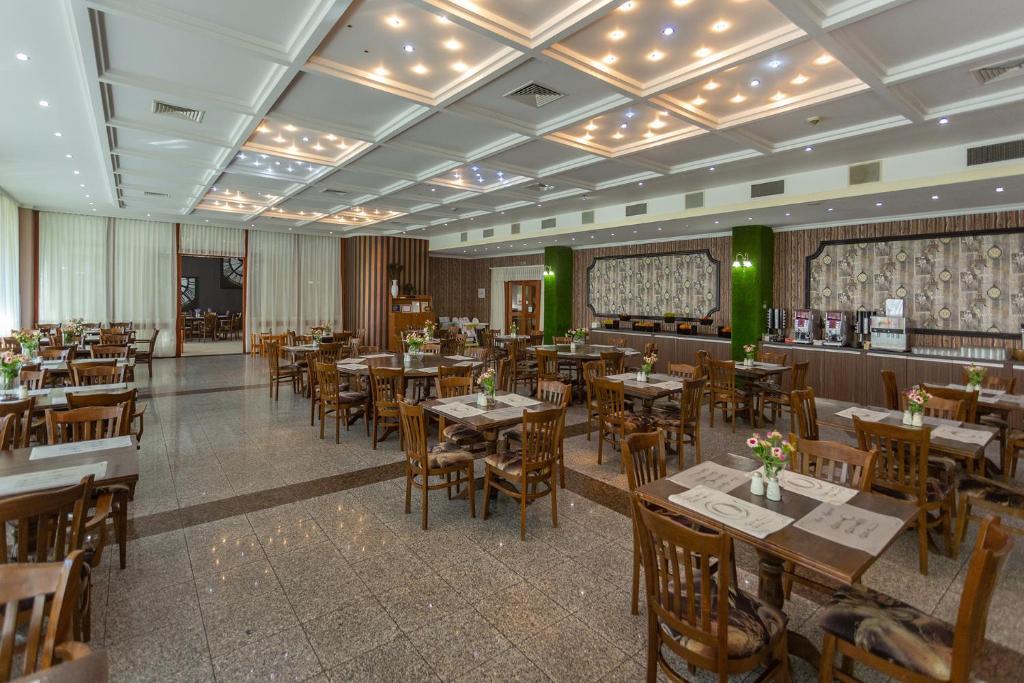 Restaurace v ubytování Mercury Hotel-Premium All Inclusive