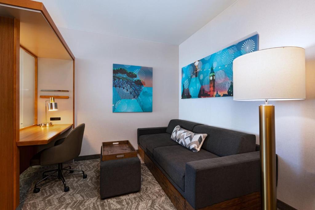 Springhill Suites by Marriott Anaheim Maingate - Rainha Studio Com 2 Camas Queen -size E Cama De Gaiola
