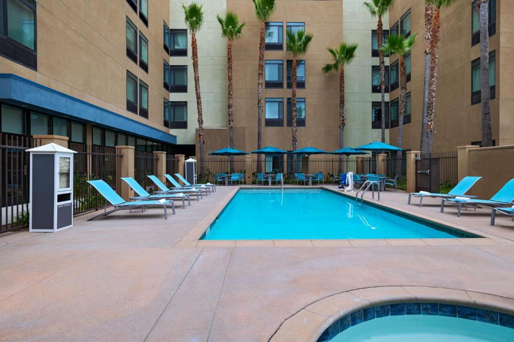 Springhill Suites by Marriott Anaheim Maingate photo