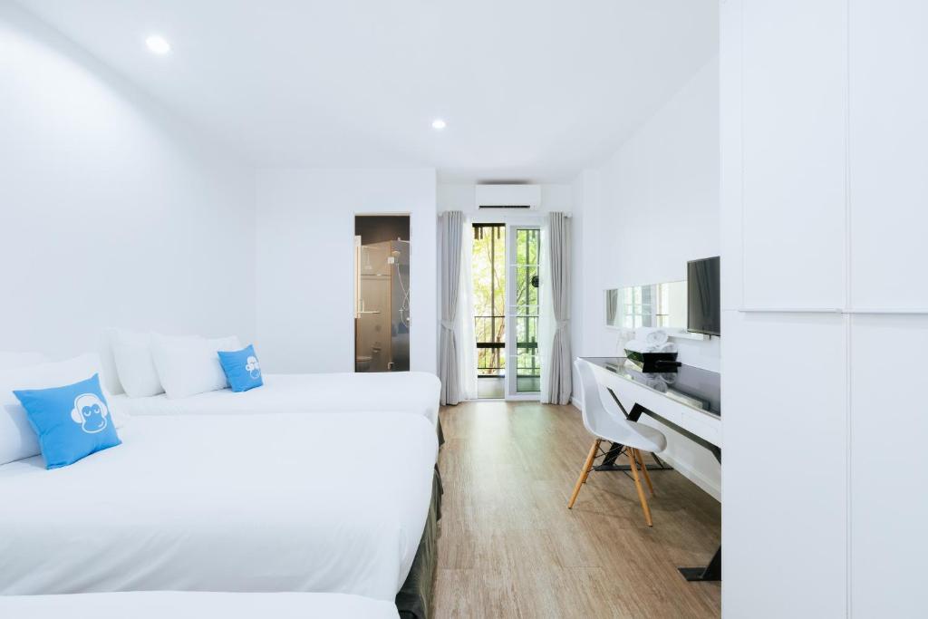 Blu Monkey Bed & Breakfast Phuket - Resim 16