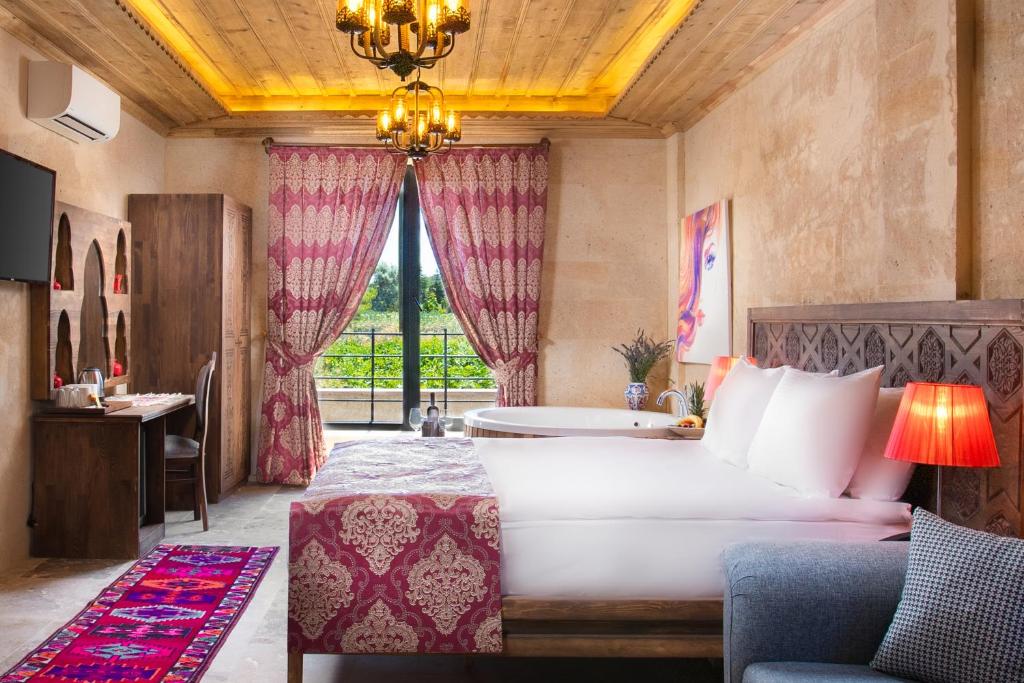 Cappadocia Pyramid Stone House - 4