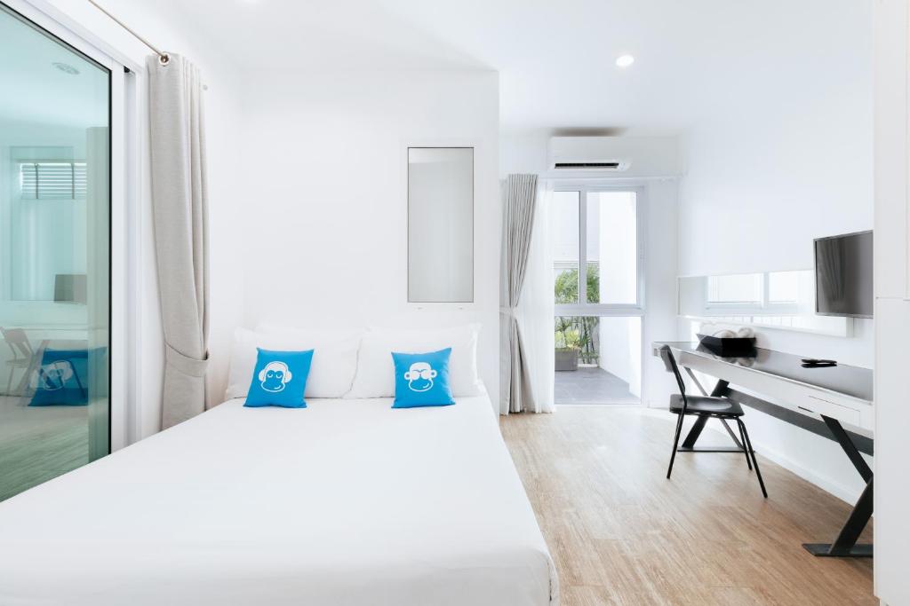 Blu Monkey Bed & Breakfast Phuket - Resim 39