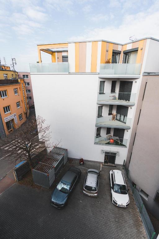 Veleslavin Apartments - 14