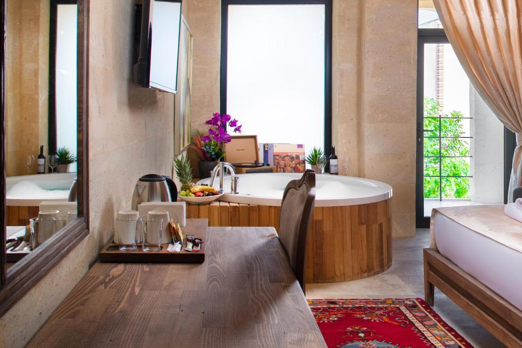 Cappadocia Pyramid Stone House - 15