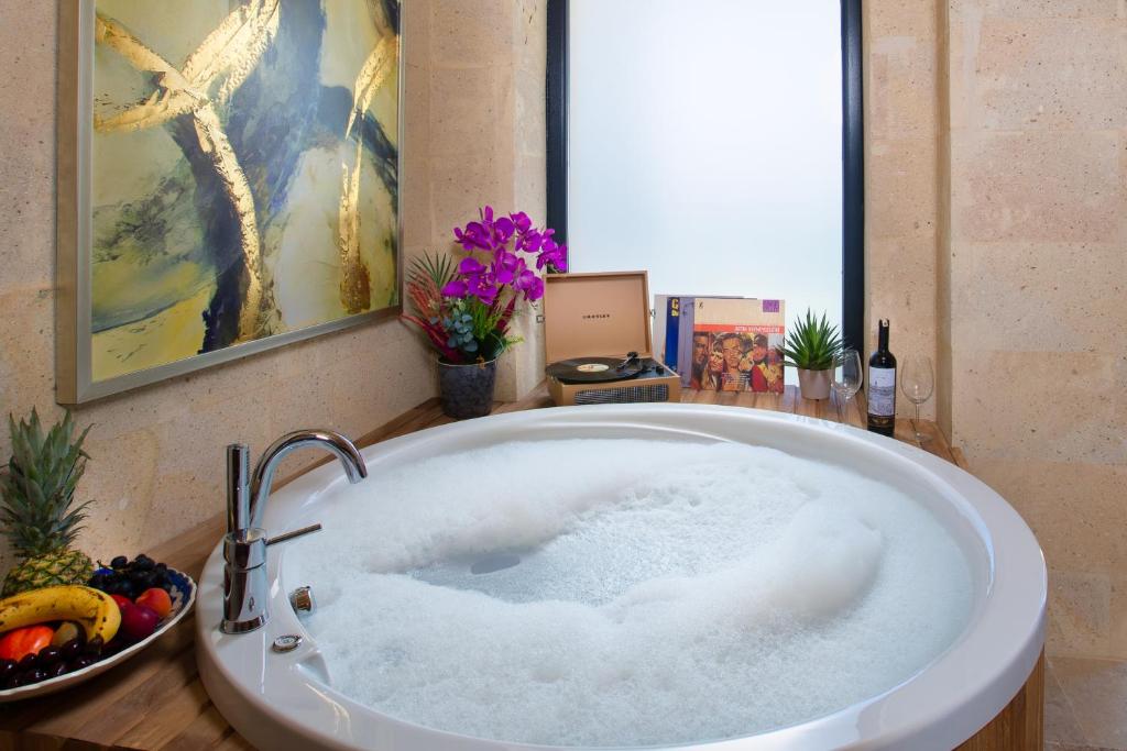 Cappadocia Pyramid Stone House - 3