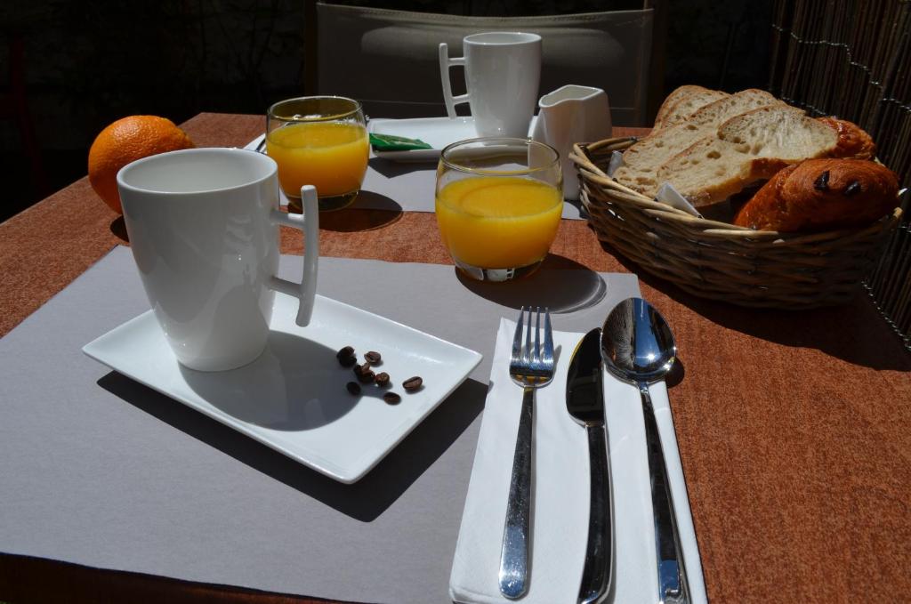 Hôtel Les Corps Saints - Resim 38