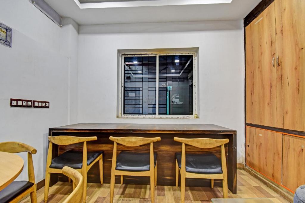 Fotografie z fotogalerie ubytování Super Townhouse The Platinum v destinaci Kalkata