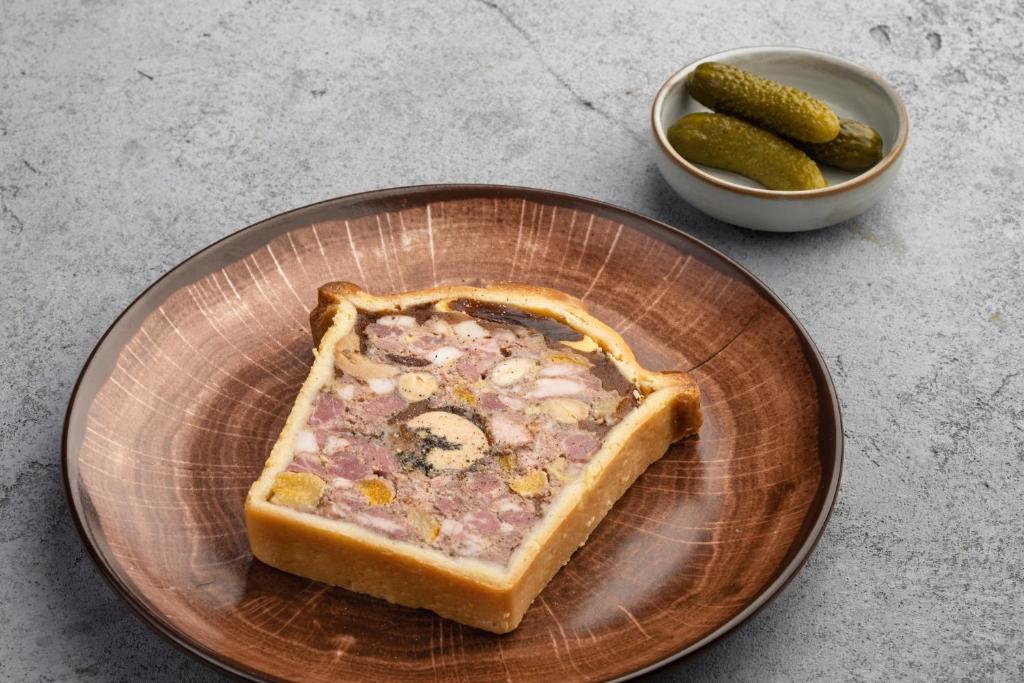 Jídlo v hotelu nebo okolí