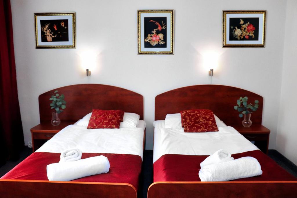 Posteľ alebo postele v izbe v ubytovaní Hotel Lothus