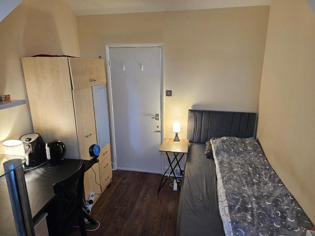 Gallery image of Single room in Hounslow