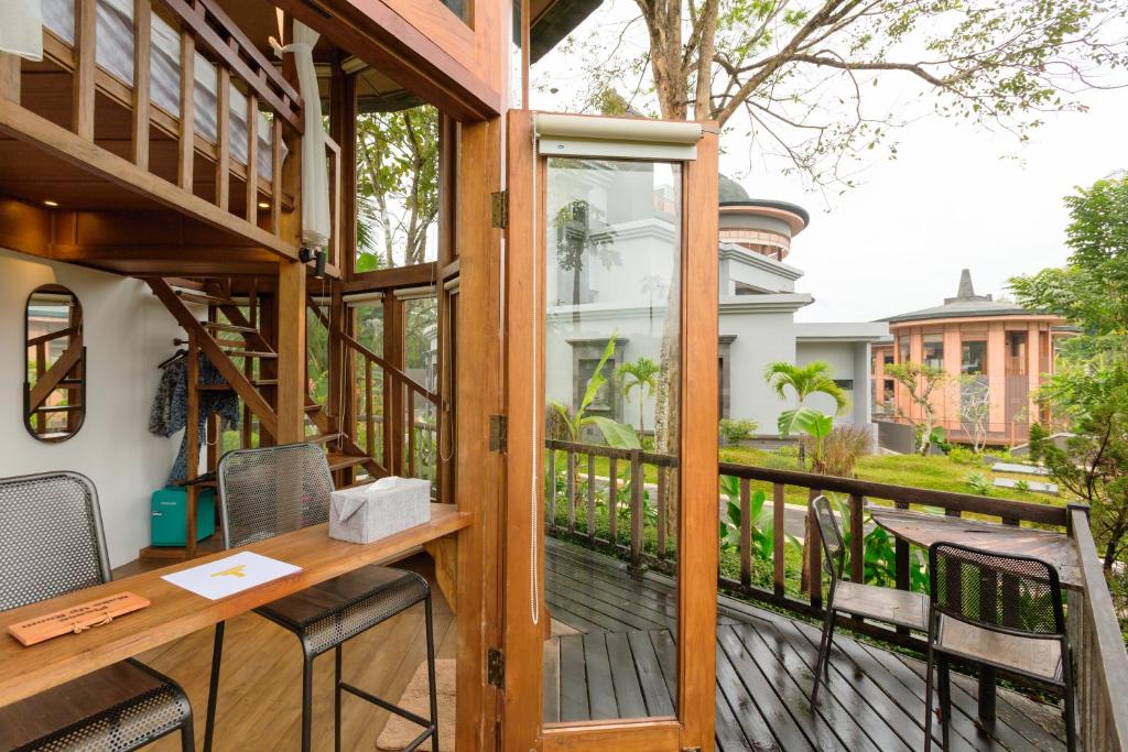 Hotel Le Temple Borobudur - 4